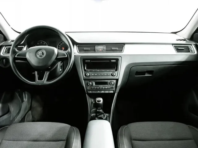 Skoda Rapid, I — фото 11