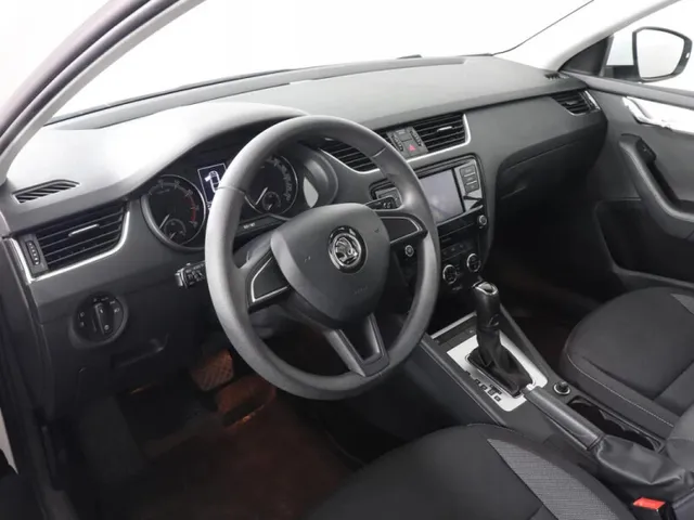 Skoda Octavia, III (A7) Рестайлинг — фото 9
