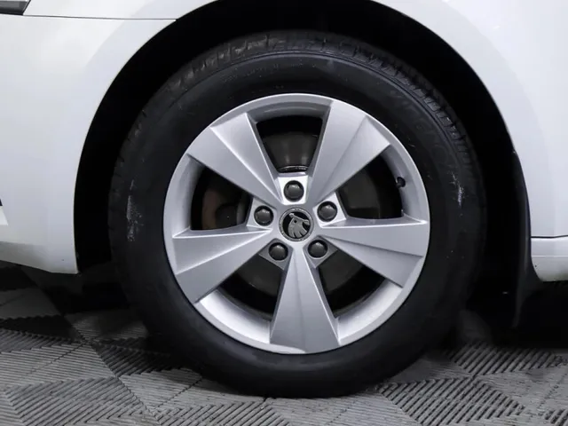 Skoda Octavia, III (A7) Рестайлинг — фото 10