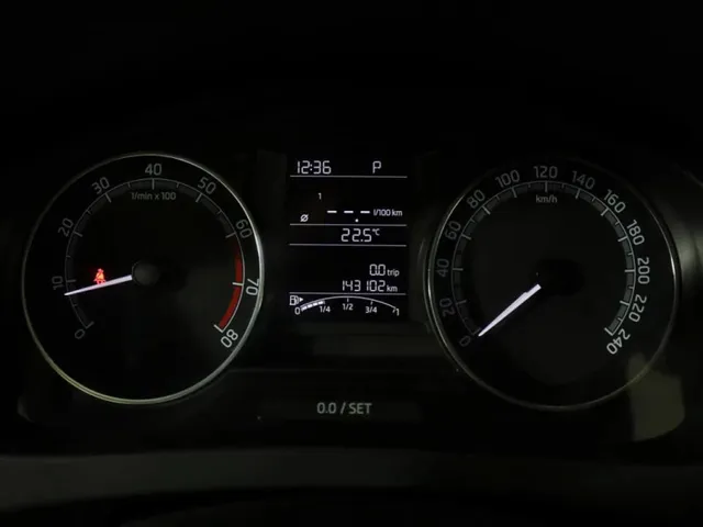 Skoda Rapid, I Рестайлинг — фото 15