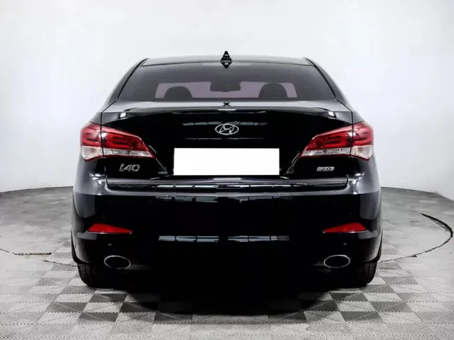 Hyundai i40, I Рестайлинг — фото 3