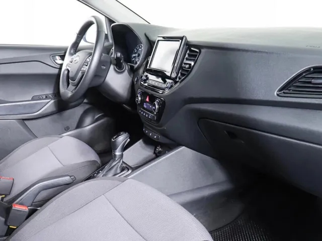 Hyundai Solaris, II Рестайлинг — фото 14