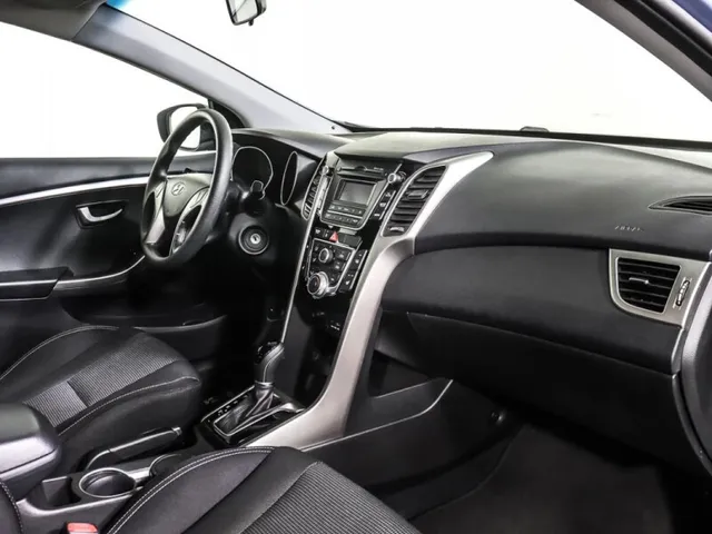 Hyundai i30, II — фото 11