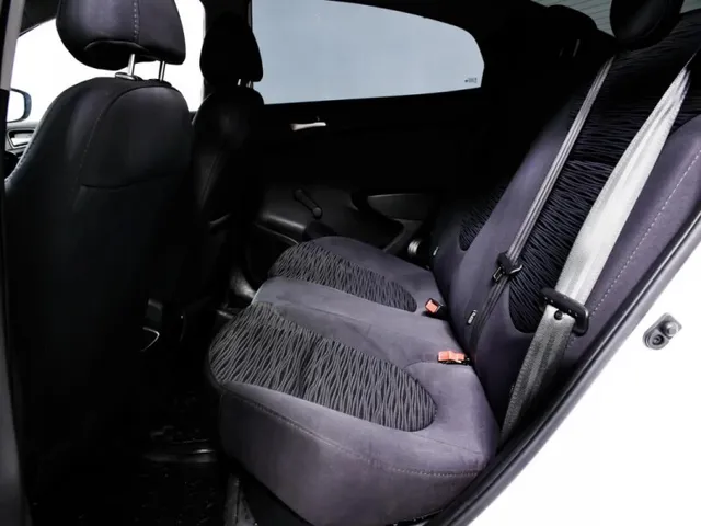Hyundai Solaris, I Рестайлинг — фото 13