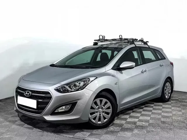 Hyundai i30, II Рестайлинг — фото 1