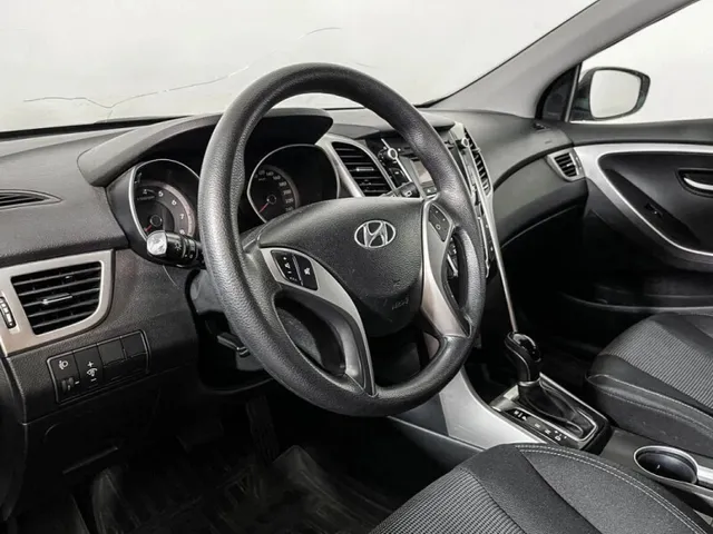 Hyundai i30, II Рестайлинг — фото 11