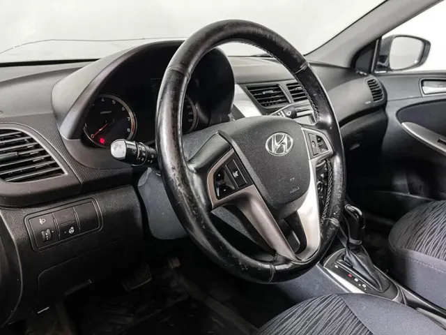 Hyundai Solaris, I Рестайлинг — фото 13