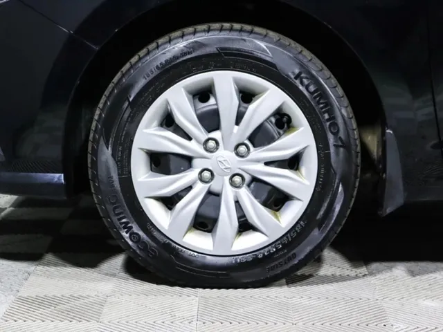 Hyundai Solaris, II Рестайлинг — фото 9