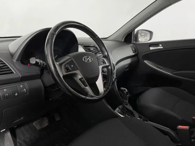 Hyundai Solaris, I Рестайлинг — фото 11
