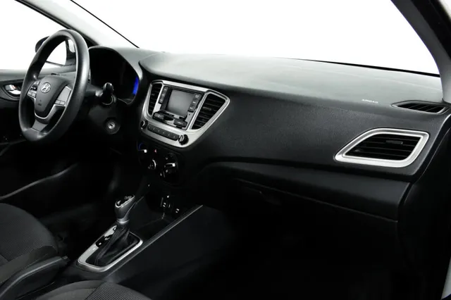 Hyundai Solaris, II Рестайлинг — фото 10