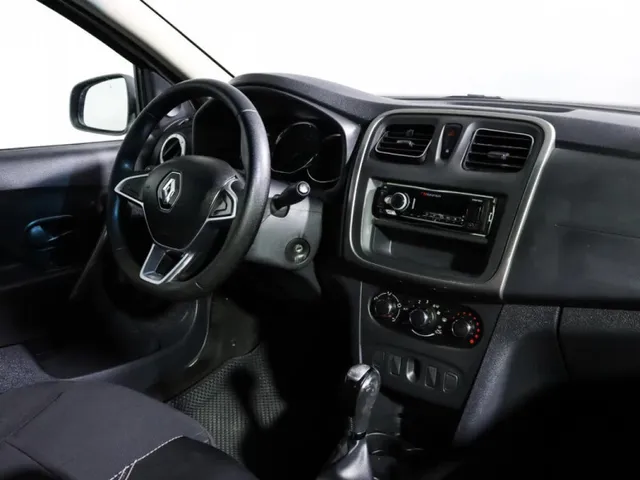 Renault Logan, II Рестайлинг — фото 12