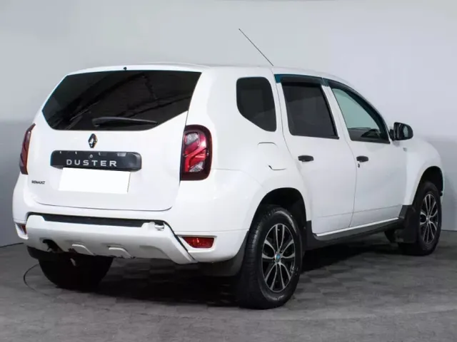 Renault Duster, I Рестайлинг — фото 4