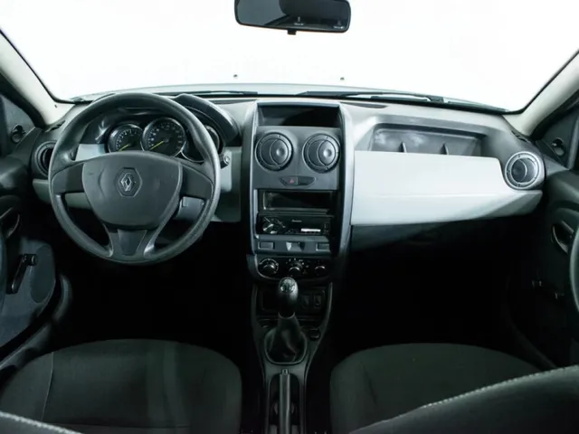 Renault Duster, I Рестайлинг — фото 12