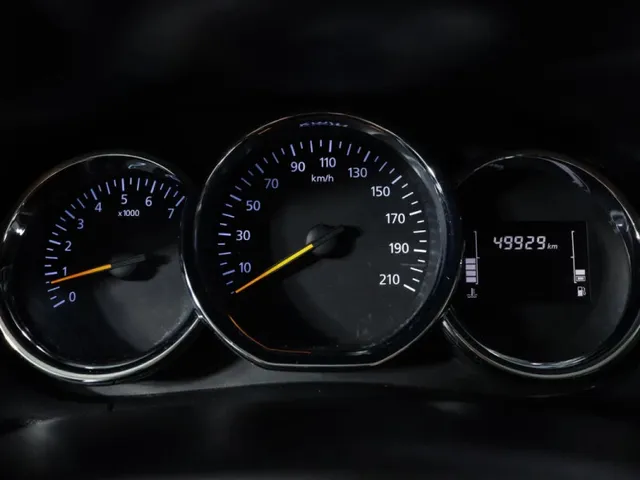 Renault Duster, I Рестайлинг — фото 9