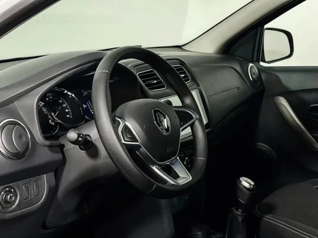 Renault Logan, II Рестайлинг — фото 15