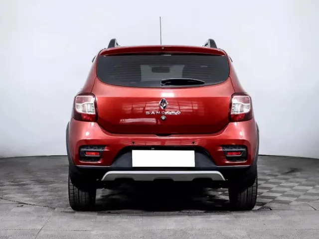 Renault Sandero, II Рестайлинг — фото 5