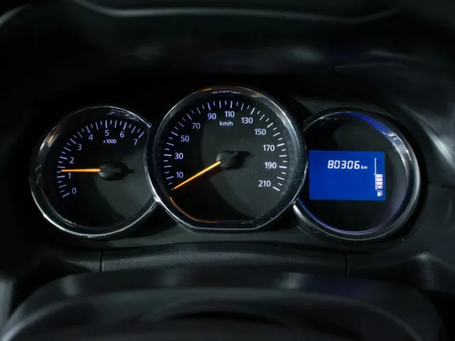 Renault Duster, I Рестайлинг — фото 10