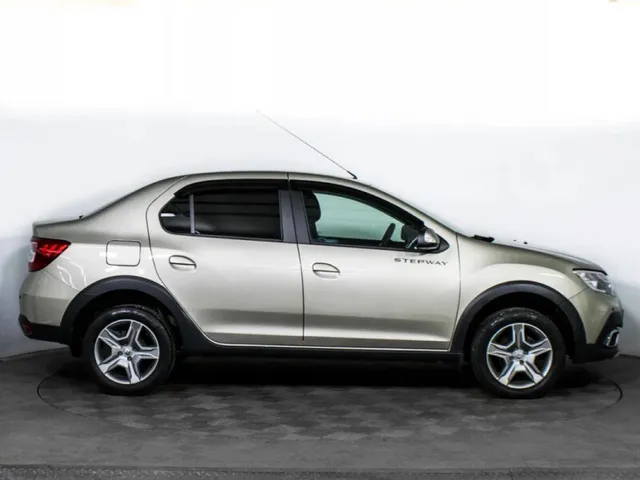 Renault Logan, II Рестайлинг — фото 4