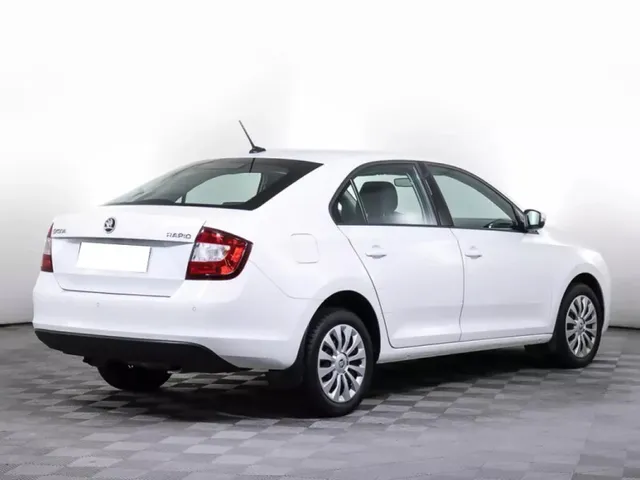 Skoda Rapid, I Рестайлинг — фото 5