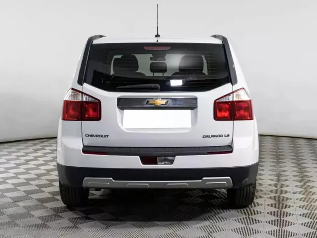 Chevrolet Orlando — фото 5