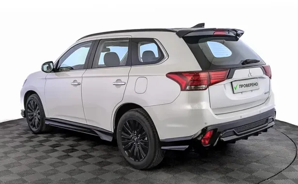 Mitsubishi Outlander, III Рестайлинг 3 — фото 4