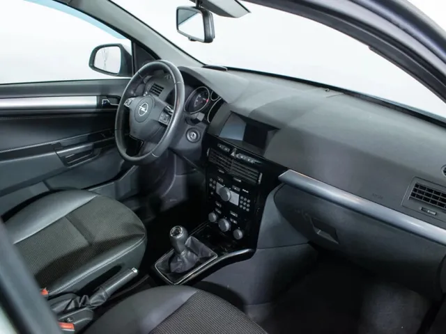Opel Astra, H Рестайлинг — фото 10