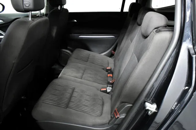 Opel Zafira, C — фото 13