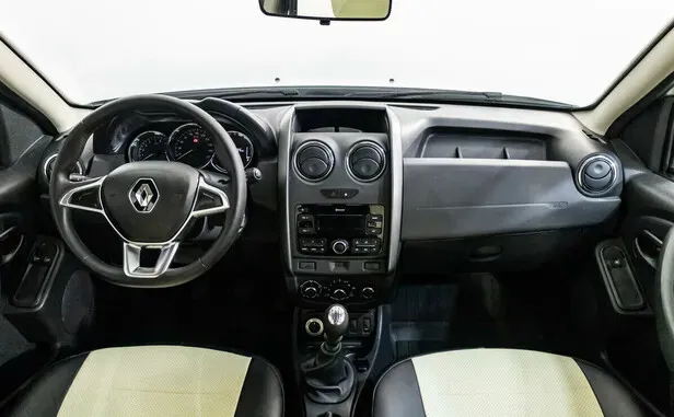 Renault Duster, I Рестайлинг — фото 7