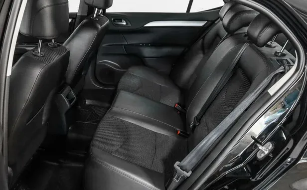 Citroen C4, II Рестайлинг — фото 7