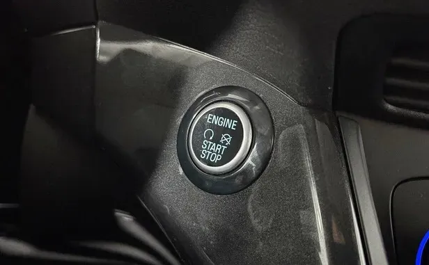 Ford Kuga, II Рестайлинг — фото 8