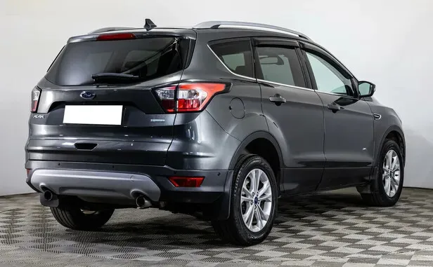 Ford Kuga, II Рестайлинг — фото 2
