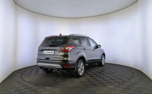 Ford Kuga, II Рестайлинг — фото 2