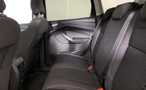Ford Kuga, II Рестайлинг — фото 10