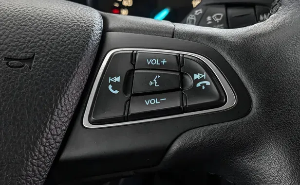 Ford Kuga, II Рестайлинг — фото 14