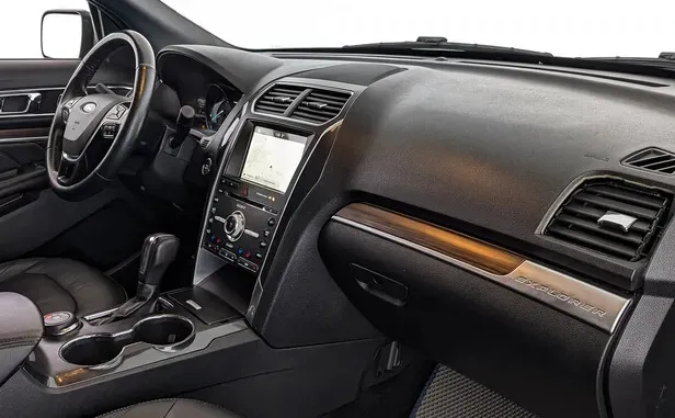 Ford Explorer, V Рестайлинг — фото 5