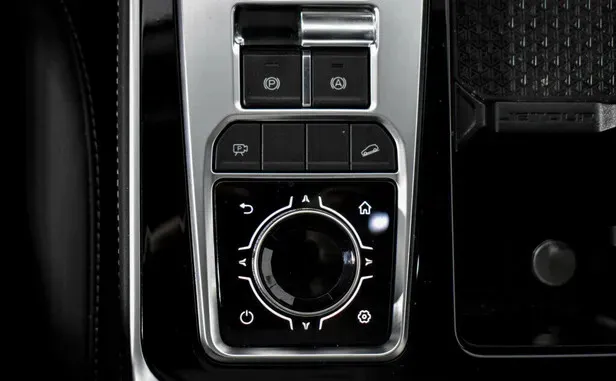 Jetour X90 PLUS — фото 13
