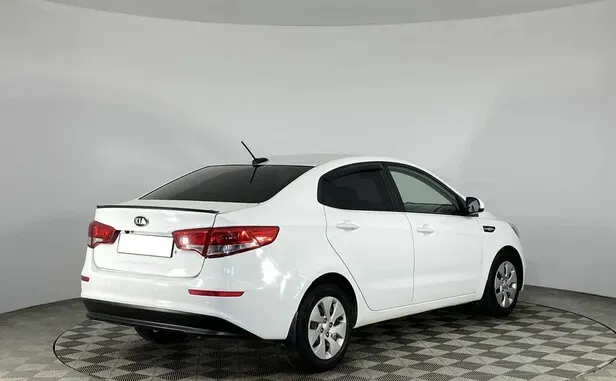 Kia Rio, III Рестайлинг — фото 2