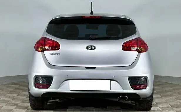 Kia Ceed, II Рестайлинг — фото 4
