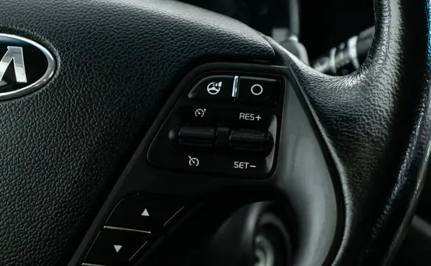 Kia Ceed, II Рестайлинг — фото 10