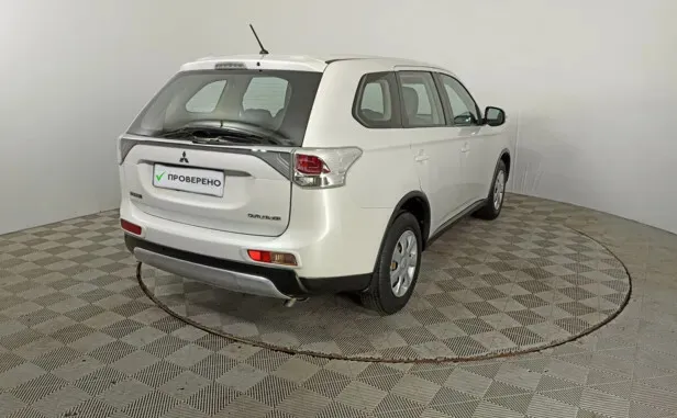 Mitsubishi Outlander, III Рестайлинг — фото 2