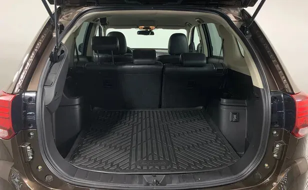 Mitsubishi Outlander, III Рестайлинг 3 — фото 11