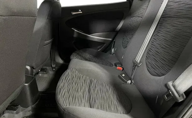 Hyundai Solaris, I Рестайлинг — фото 12