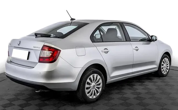 Skoda Rapid, I Рестайлинг — фото 2