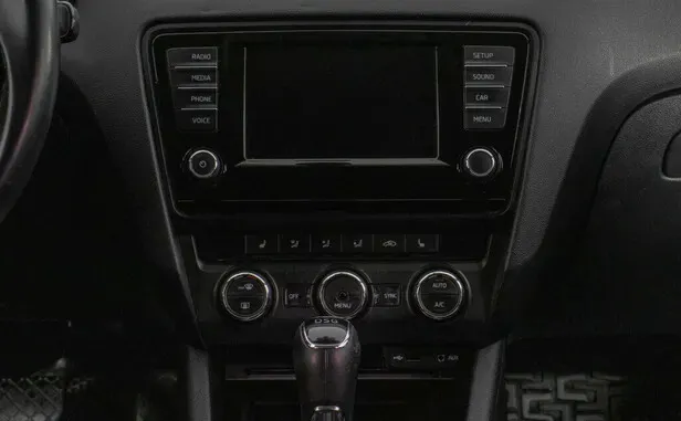 Skoda Octavia, III (A7) — фото 9