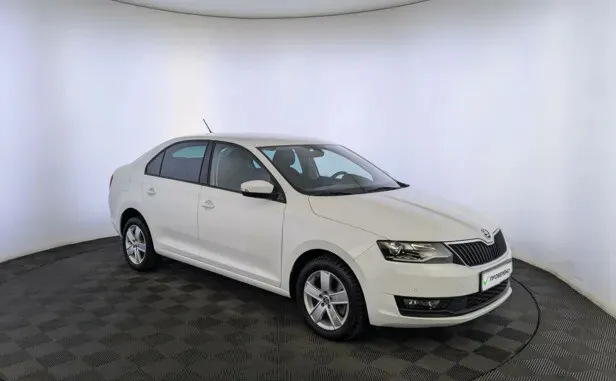 Skoda Rapid, I Рестайлинг — фото 3