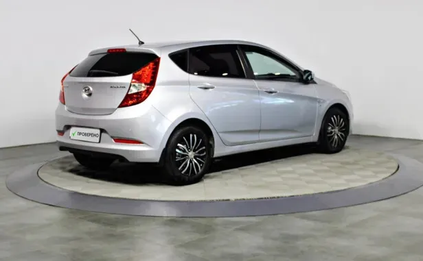 Hyundai Solaris, I Рестайлинг — фото 2