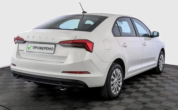 Skoda Rapid, II — фото 10