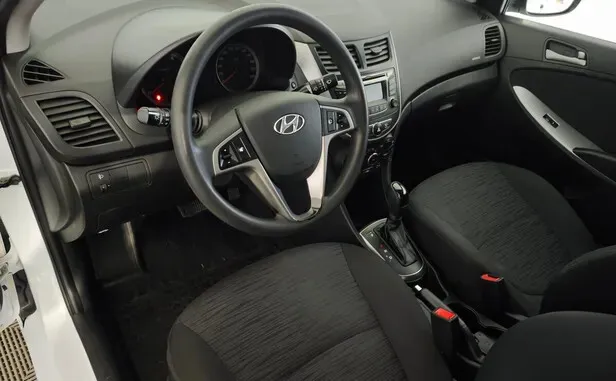 Hyundai Solaris, I Рестайлинг — фото 8