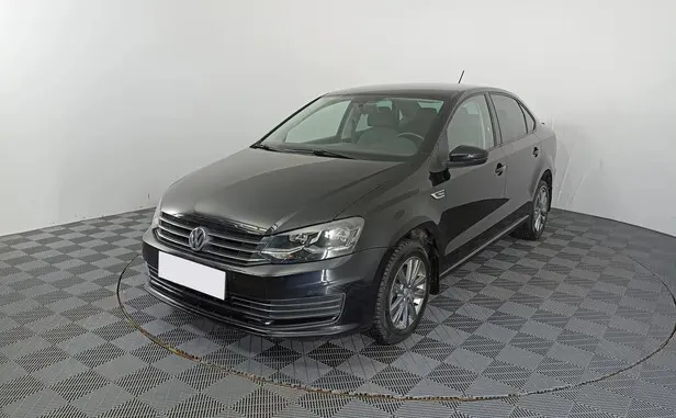 Volkswagen Polo, V Рестайлинг — фото 1