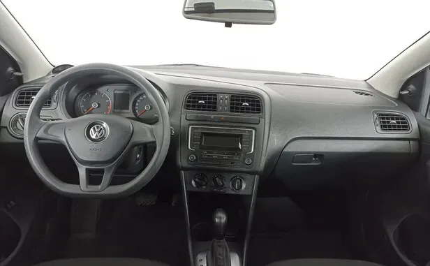 Volkswagen Polo, V Рестайлинг — фото 6